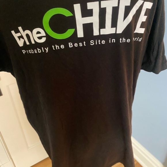 The Chive Tees Branded T-Shirt - Picture 4 of 5